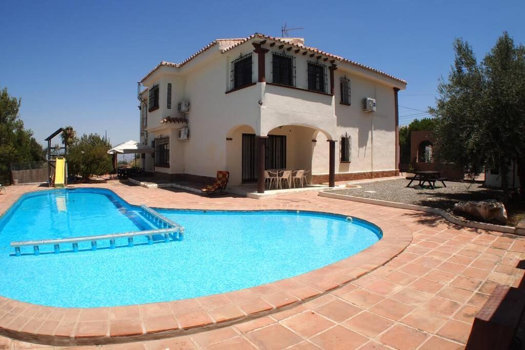 Preciosa Villa Con Gran Piscina Y Fabulosas Vistas Alhaurín de la Torre Buitenkant foto